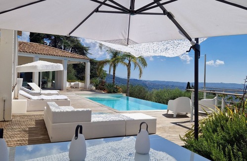 Le Tignet Villa | DREAMING PLACE FOR HOLLYDAY