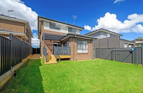 Rouse Hill House | Dreamland/Rousehill/Spacious 4BR House/wifi