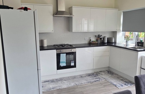 Tokyngton House | Dreams House Wembley