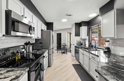 Frisco House | Dreamscape – Heated Pool, Spa, Splash Pad, Mario Room, Outdoor Projector
