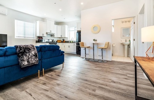 Hawthorne House | Dreamscape LA - Back House Only