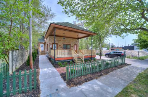 Nelson Hotel | DreamStay on Clay