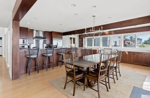 Spring Lake House | Dreamview- Private Lake frontage