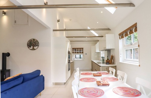 Bromley Common and Keston Cottage | Dreamwood Lodge