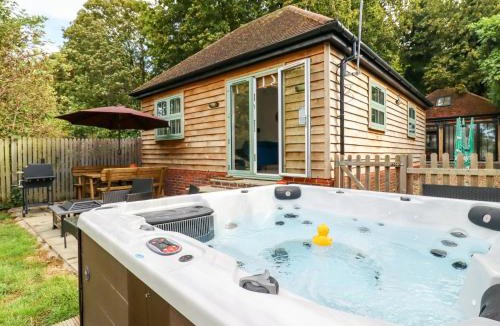 Bromley Common and Keston House | Dreamwood Lodge