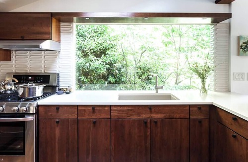 Nevada City House | Dreamy 4-bedroom Estate in Beautiful Downtown Nevada City with Pool