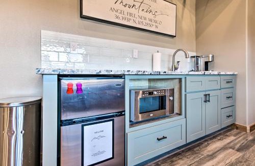 Angel Fire Apartment | Dreamy Angel Fire Studio < 2 Mi to Ski Resort!