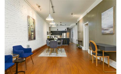 Plateau Mont Royal Apartment | Dreamy Bright 3BR Plateau Loft with AC