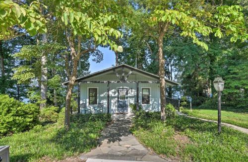 Troutman House | Dreamy Lake Norman Cottage w/Panoramic Lake Views