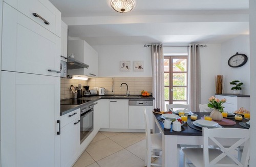 Liznjan Villa | Dreamy place Zanelli surrounded by lovely greenery and Mediterranean herbs