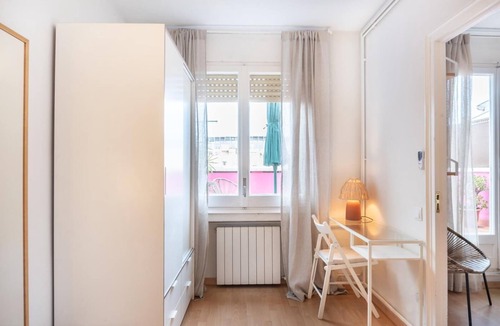Esquerra de l'Eixample Apartment | Dreamy sunsets in a central penthouse w/terrace
