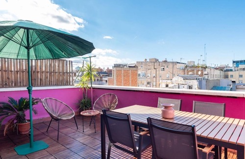 Esquerra de l'Eixample Apartment | Dreamy sunsets in a central penthouse w/terrace