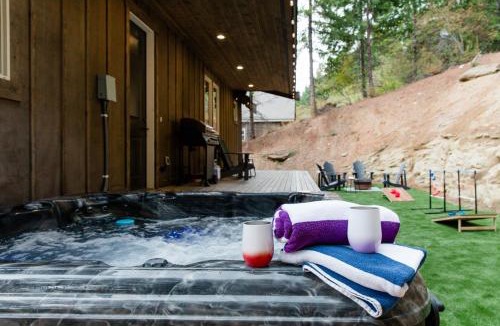 Ronald House | Dreamy Views, Pool Access, Game Room, Fire Pit