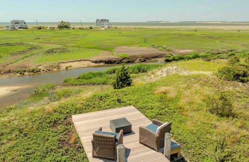 North Eastham House | Dreamy Water Views w/Central AC