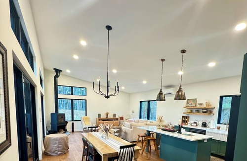 High Falls House | Dreamy Wellness Retreat