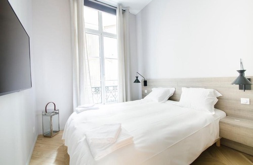Gaillon Apartment | Dreamyflat - Apartment Opera 2