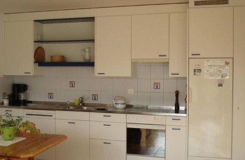 Bever Apartment | Drei 1/2 -ZiWohnung by Interhome