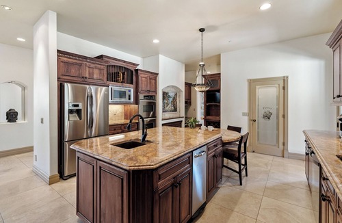 Paso Robles Villa | Dresser Winery Estate Villa - Pool, Hot Tub, Sauna on a Vineyard! 10 min to town