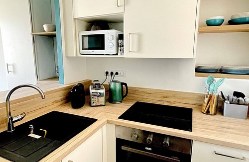 Dreux Apartment | Dreux #4 - Cozy and bright 2 rooms city center apartment