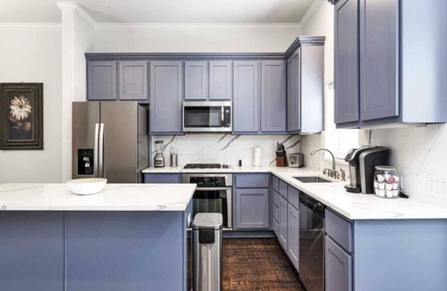 Legacy Park House | Driem House Chic + Legacy Shops Walkable