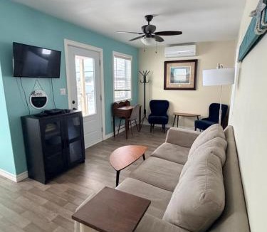 Rocky Harbour Apartment | Drift Ashore House