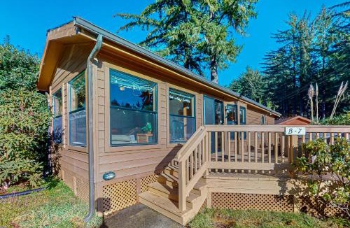 Brookings House | Drift Away Cabin