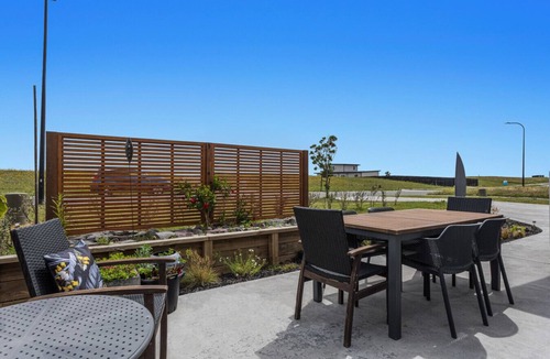 Waiotahi House | Drift & Glow: Coastal Sauna Retreat