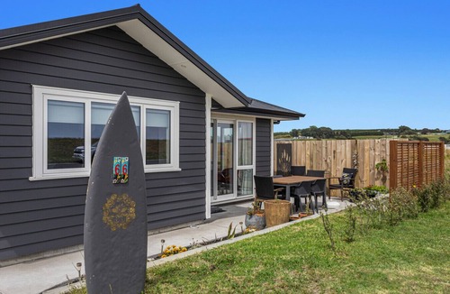 Waiotahi House | Drift & Glow: Coastal Sauna Retreat