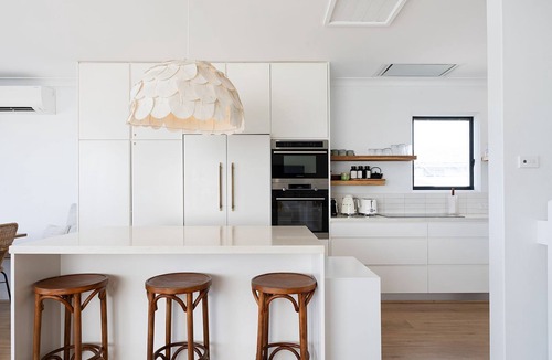 Curl Curl House | Drift House, Curl Curl IBO