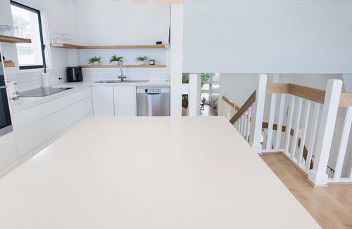 Curl Curl House | Drift House, Curl Curl IBO