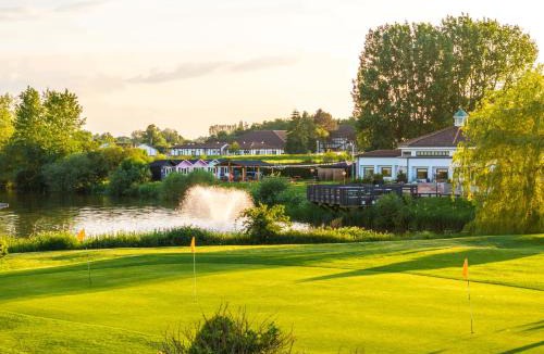 Wyboston Hotel | Drift Inn formerly the Waterfront Hotel