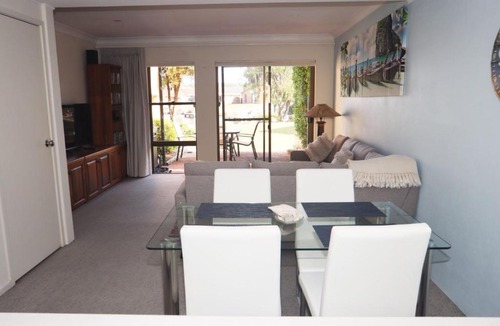 Sussex Inlet House | Driftwood