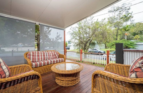 Burleigh Heads House | Driftwood By Khove