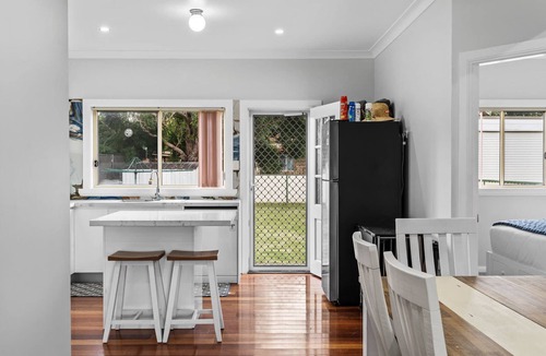 Lemon Tree Passage House | Driftwood Cottage Your Coastal Haven