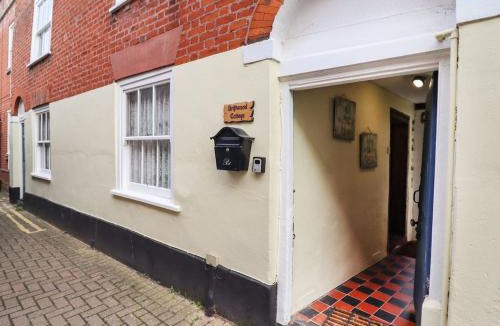 Harwich House | Driftwood Cottage