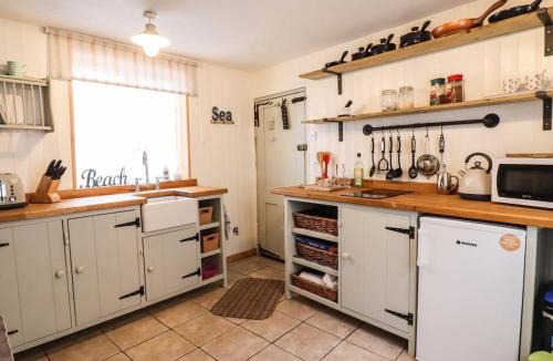 Harwich House | Driftwood Cottage