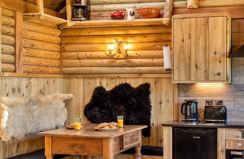 Widemouth Bay Cabin | Driftwood