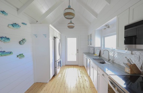 Rockport House | Driftwood Long Beach