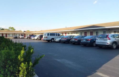 Niagara Falls Hotel | Driftwood Motel