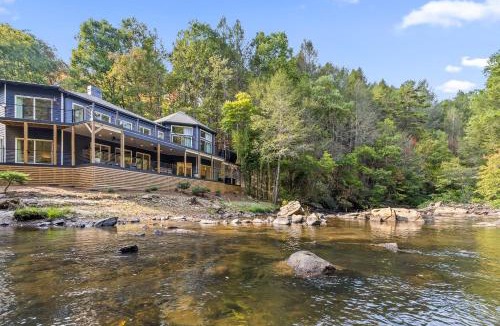 McCaysville House | Driftwood Rapids Villa