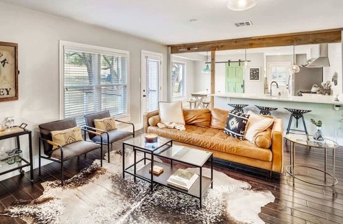 Dripping Springs House | Dripping Springs Retreat with Pool and Fire Pit