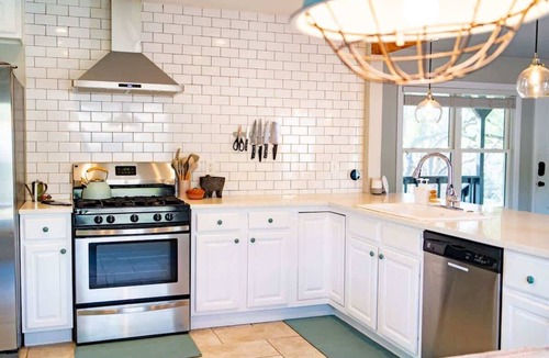 Dripping Springs House | Dripping Springs Retreat with Pool and Fire Pit