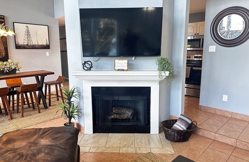 Dripping Springs House | Dripping Springs Escape - Hot Tub - Fire Pit