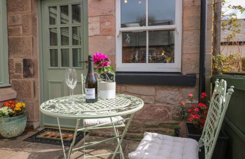 Norham House | Dromore Cottage