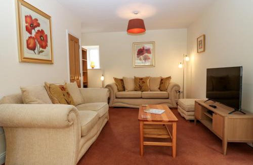Norham House | Dromore Cottage