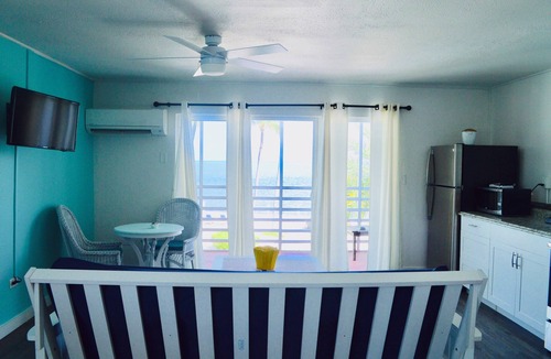 Islamorada Hotel | Drop Anchor