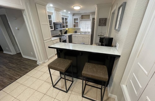Chickasha House | Drover House | USAO | Private Pool | King Bed | WD