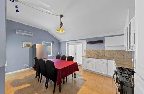 Buford Highway House | Druid 2 Bedroom