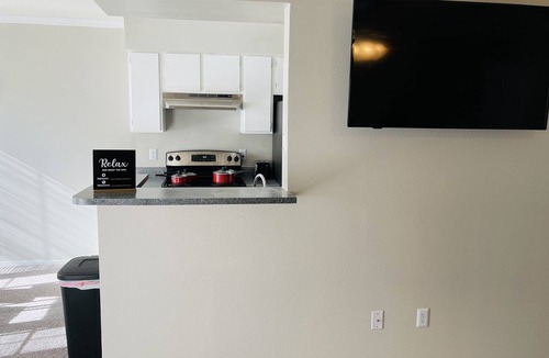 North Druid Hills Apartment | Druid Hills Getaway