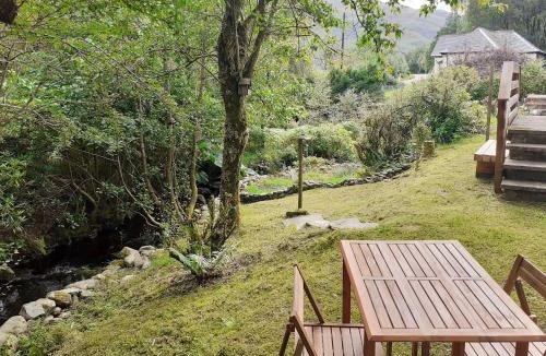 Lochailort House | Druimbhan, 1 Railway Cottage,